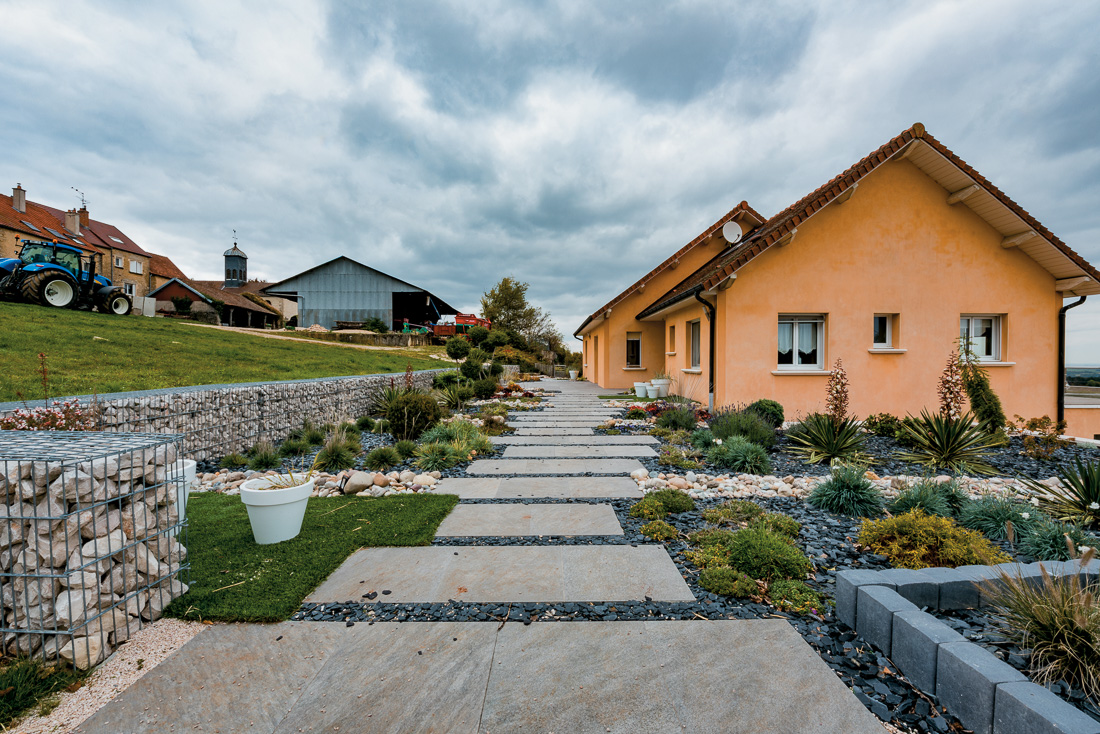 Gartenplatten + Terrassenplatten Naturstein beige 45x90x2 QUARZIT VIVO